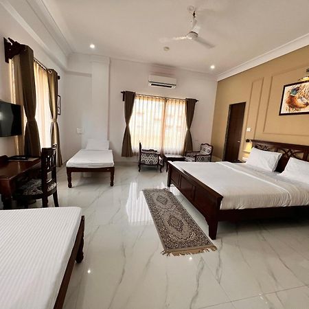 Revaas Lake View Boutique Stay Udaipur Exterior photo