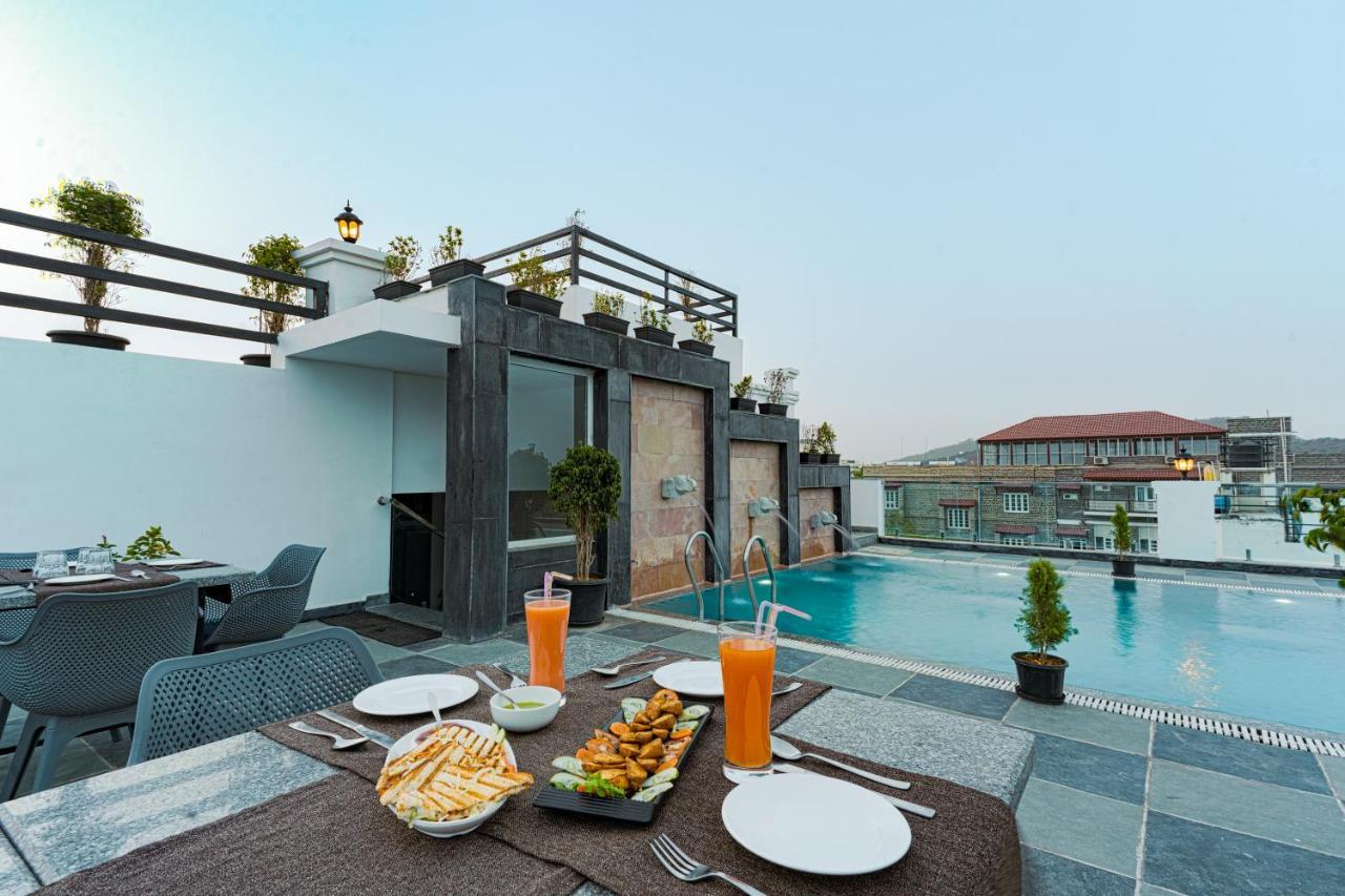 Revaas Lake View Boutique Stay Udaipur Exterior photo